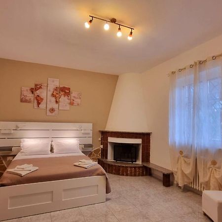 Bed and Breakfast Il Trulletto Impalata Exterior foto