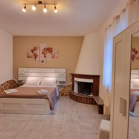 Bed and Breakfast Il Trulletto Impalata Exterior foto